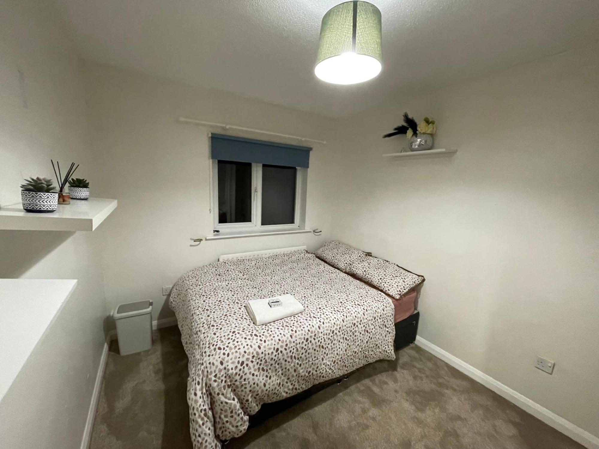 Double Room In A Cul De Sac Area Wellingborough Esterno foto